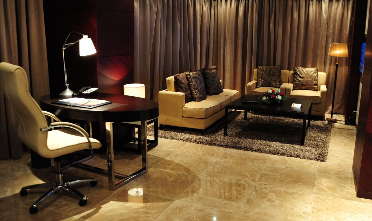 Hotel De Convencoes De Talatona Hcta ルアンダ エクステリア 写真